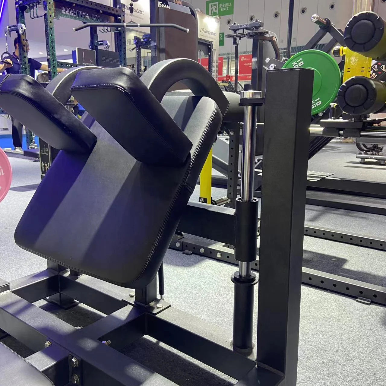 Glute Building 3D Hip Thrust Machine