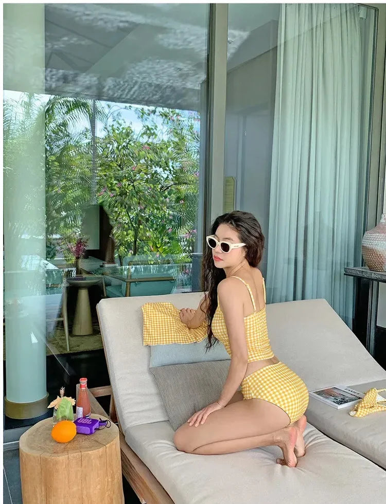 New 2025 Three-Piece Swimsuit Slimming Cover-Up Holiday Beauty Checkered Pattern Conservative Korean Style Bikini Set