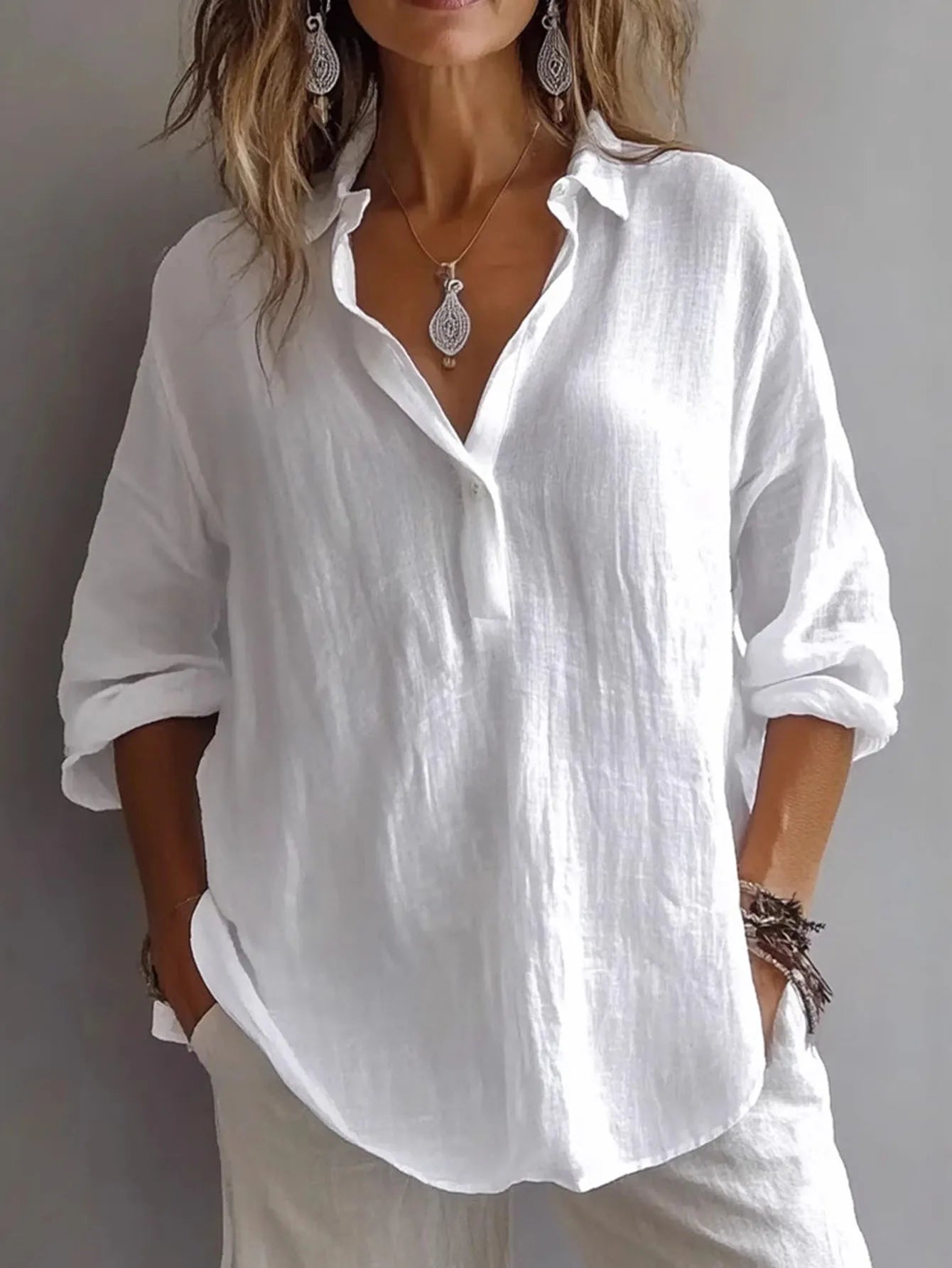 Women's Lightweight Button Shirts Fashion Casual Short Sleeve Tops Shirts Made of Lightweight, Breathable Fabric